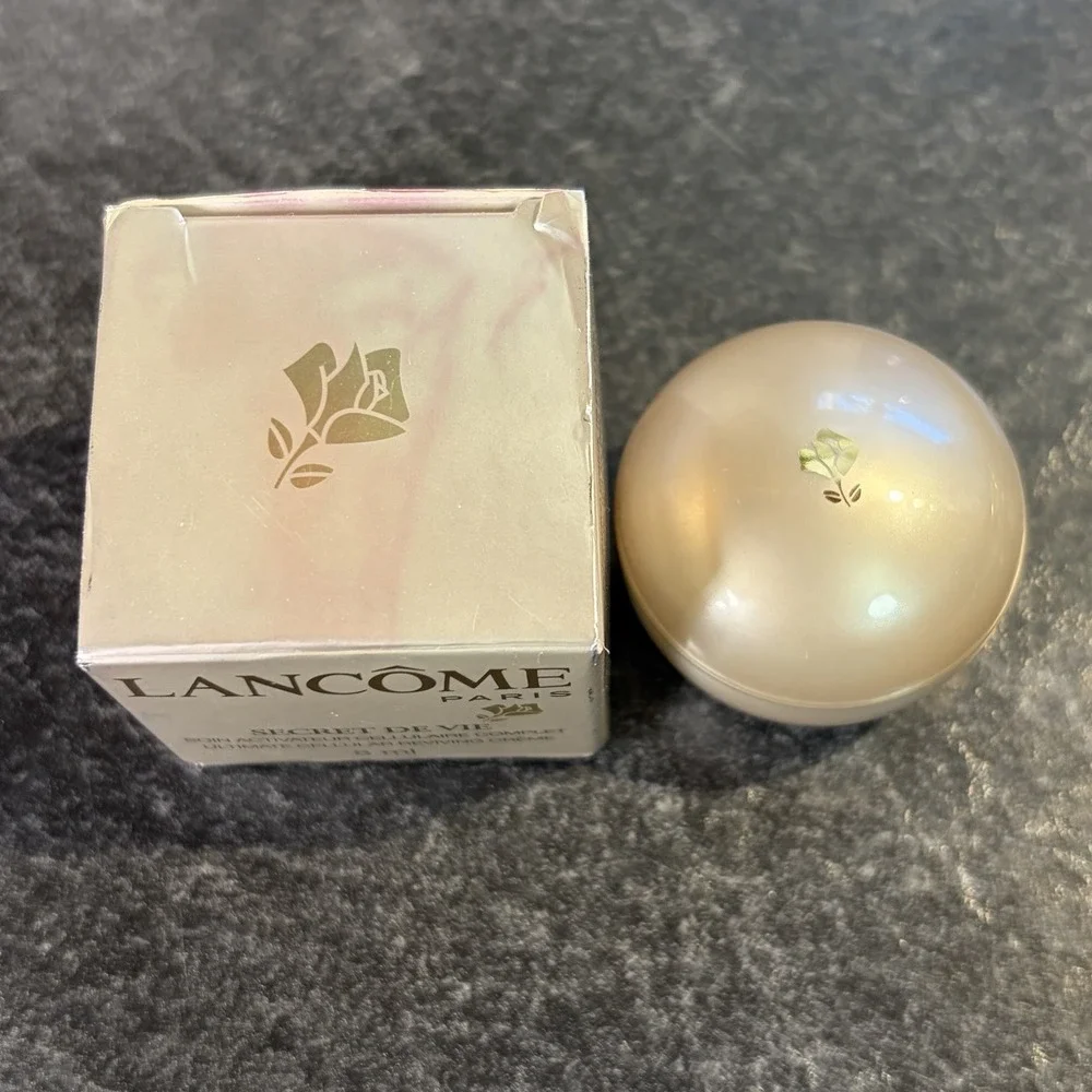 NEW Lancome Paris Secret De Vie‎ Ultimate Cellular Reviving Creme 5ml